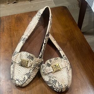 Tory Burch Cream and Brown Snake Print Loafers